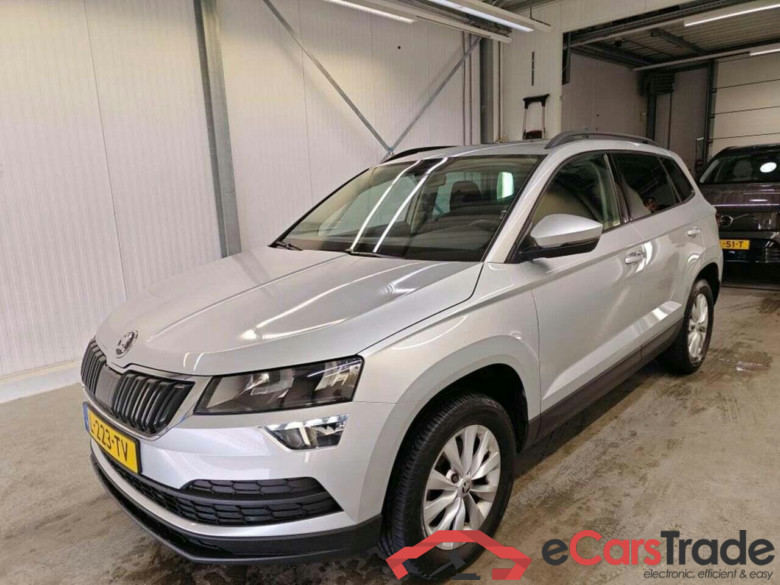 SKODA Karoq 1.0 TSI Bus. Ed. #1