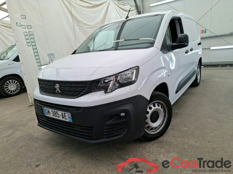 PEUGEOT Partner / 2018 / 4P / Fourgonnette BHDI 130 S&S EAT8 650KG STAND ASPHALT