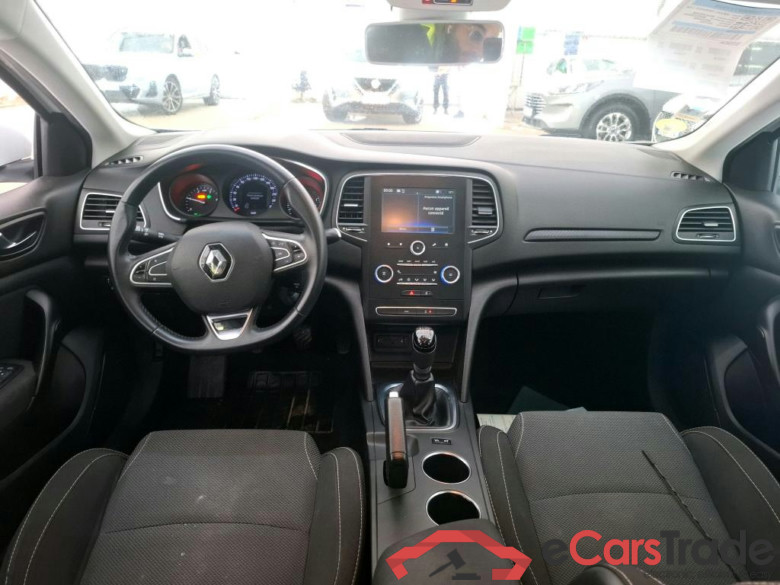 Megane IV Berline 5pt. Société Air Nav 1.5 dCi 90CV BVM6 E6 #5