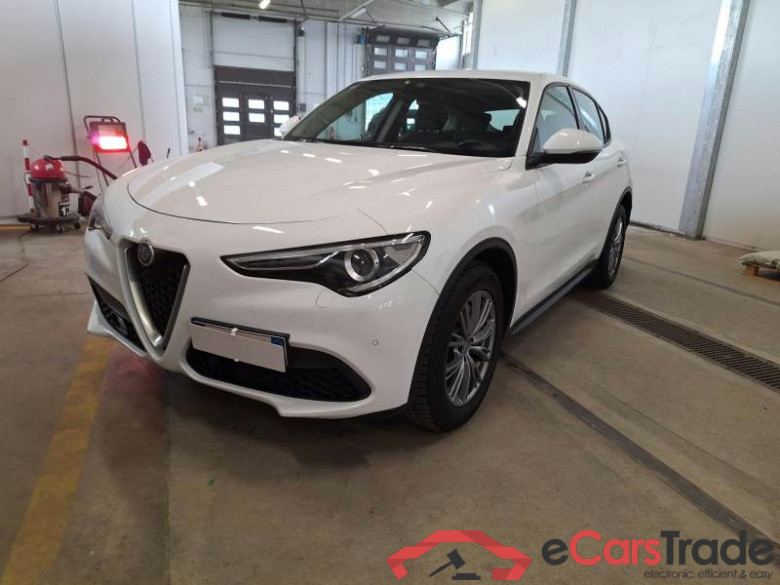 ALFA ROMEO STELVIO / 2017 / 5P / SUV 2.2 TURBO DIESEL 160CV BUSINES AT8 RWD (AUTOCARRO) #1