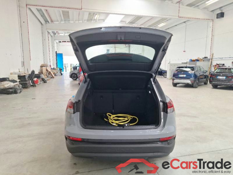 AUDI Q4 E-TRON / 2021 / 5P / SUV 35 E-TRON BUSINESS #5