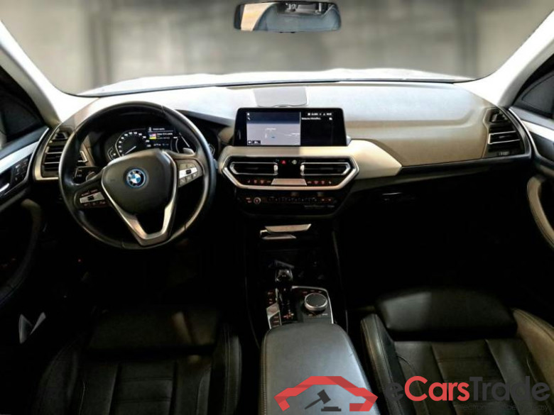 BMW X3 / 2021 / 5P / SUV XDRIVE 30E #3
