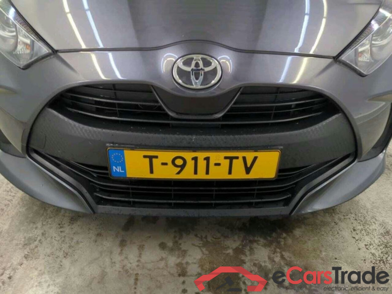 TOYOTA Yaris 1.5 VVT-i Active #4