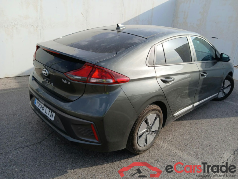 HYUNDAI IONIQ / 2019 / 5P / berlina con portón 1.6 GDI HEV Klass DCT #2