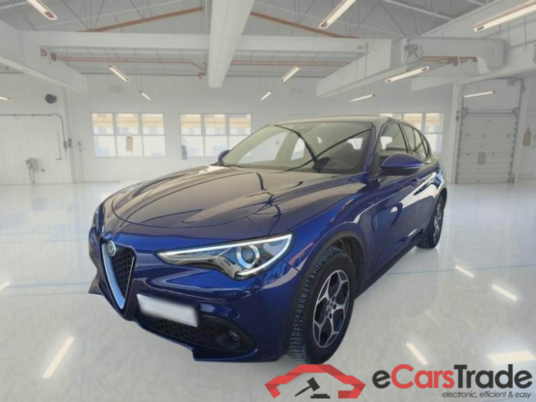 ALFA ROMEO STELVIO / 2017 / 5P / SUV 2.2 TD 190 CV SUPER BUSINESS AT8 Q4