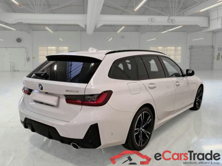 BMW SERIE 3 / 2022 / 5P / STATION WAGON 320D XDRIVE 48V MSPORT TOURING AUT. #2