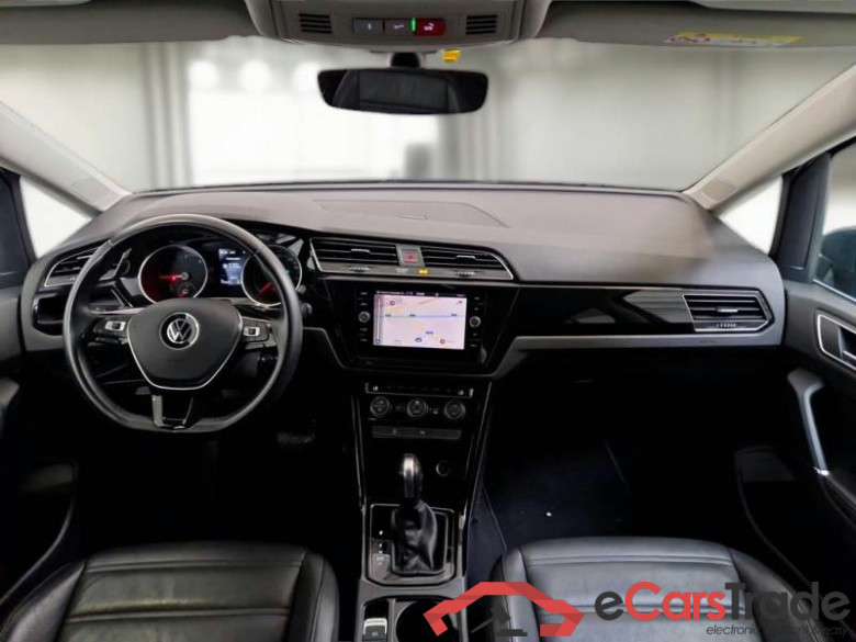 VOLKSWAGEN TOURAN / 2015 / 5P / MONOVOLUME 2.0 TDI SCR EXECUTIVE DSG #3