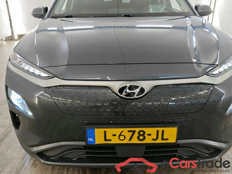 Hyundai KONA Limited Electric 64 kWh 5d #5