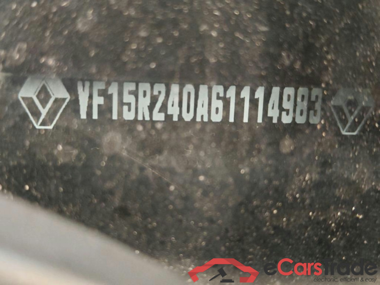 Renault Clio Energy TCe 90 Limited 5d #6