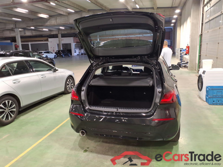 BMW 1 SERIES HATCH 1.5 116D (85KW) #3