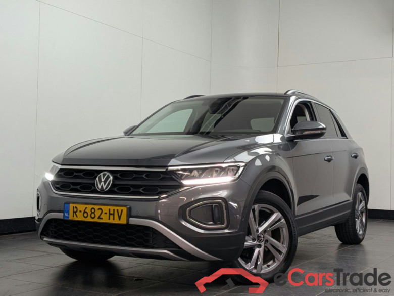 VOLKSWAGEN T-Roc 1.0 TSI Life #1