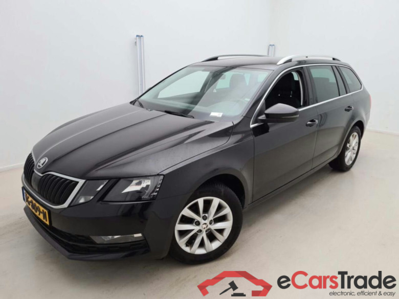 SKODA Octavia Combi 1.6 TDI Clever Ed. #1