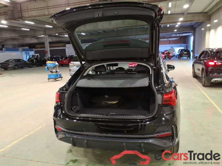 AUDI Q3 Sportback 1.4 45 TFSI E S TRONIC #3