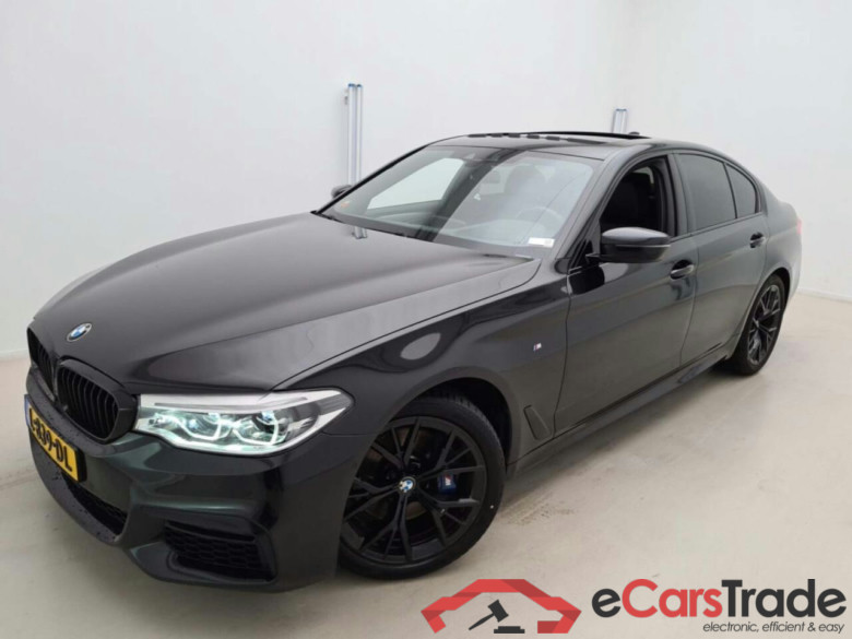 BMW 5-serie 530d xDrive M-Sport #1