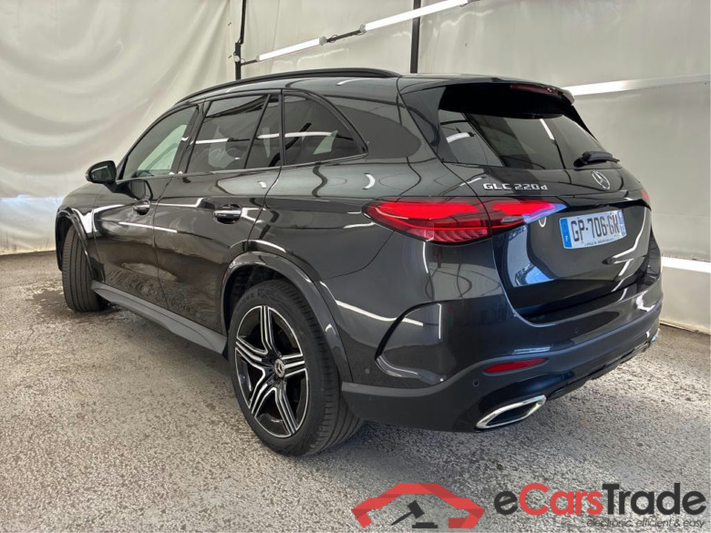 MERCEDES-BENZ GLC / 2022 / 5P / SUV GLC 220 D AMG LINE 4MATIC #2