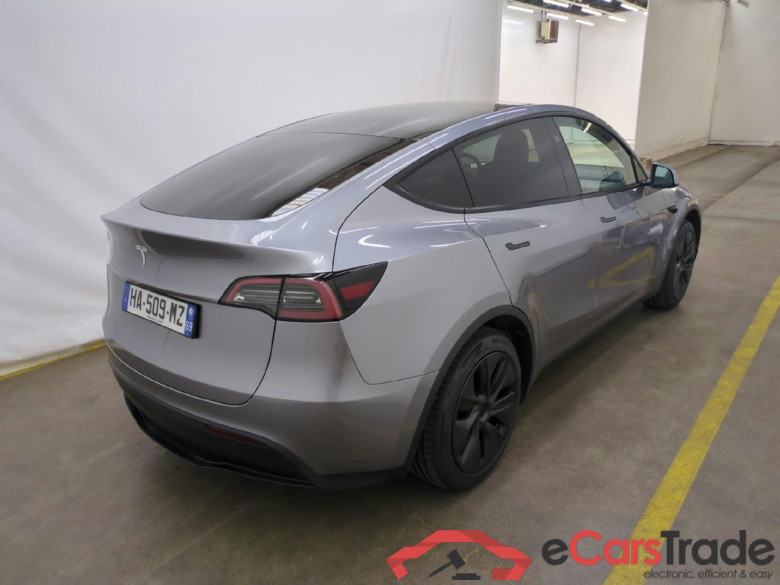 TESLA Model Y / 2020 / 5P / SUV Grande Autonomie RWD #5