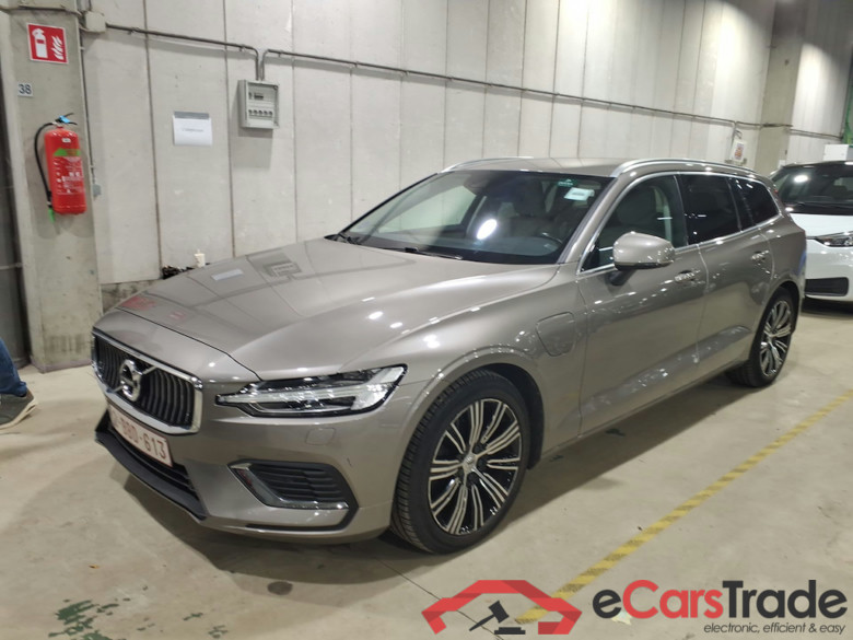VOLVO V60 2.0 T6 RECHARGE AWD GEARTR INSCRIPTION