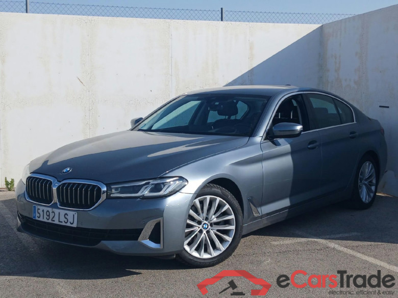 BMW Serie 5 / 2020 / 4P / sedán 520dA xDrive #1