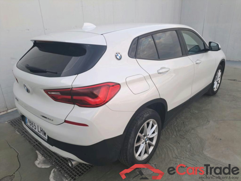 BMW X2 / 2017 / 5P / todoterreno sDrive18d #2