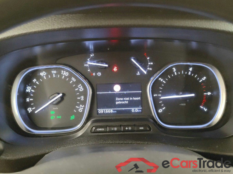 Peugeot Expert Standard L2 2.0 BlueHDi 145 EAT8 4d #6