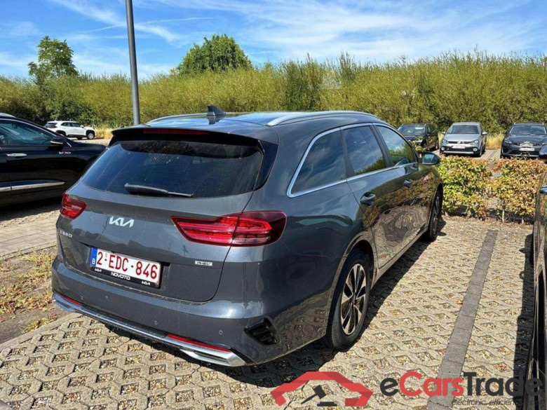 KIA Ceed SW PHEV Ceed SW 1.6 GDi PHEV Business Line DCT #3