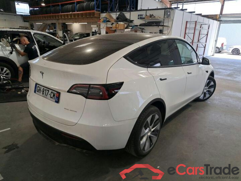 Tesla Model Y Long Range Dual Motor AWD Pano LED ACC Navi Leather KeylessGo Camera Klima PDC... #3