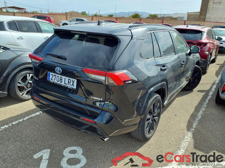 TOYOTA Rav4 / 2018 / 5P / todoterreno 2.5l 220H Black Edition(SP) #2