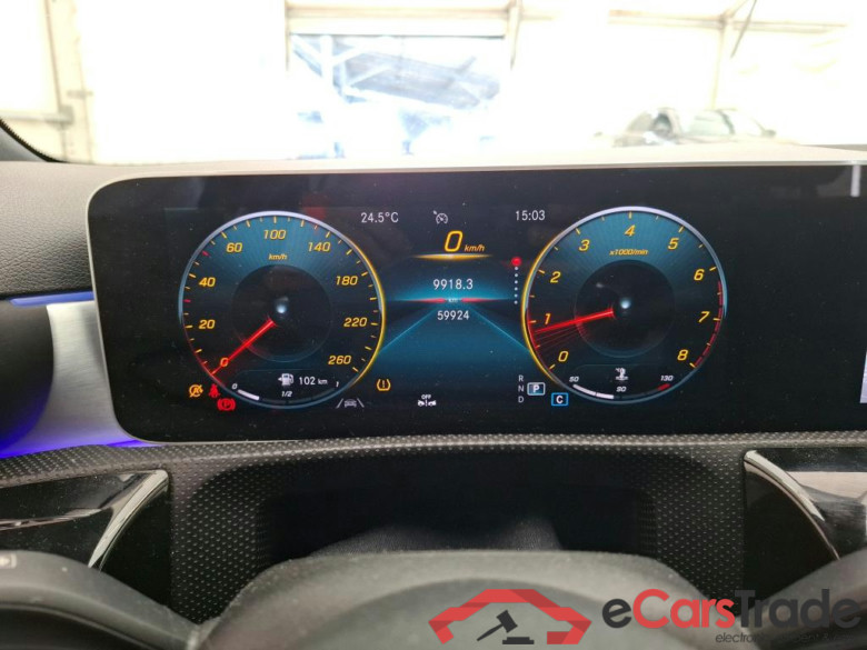 MERCEDES-BENZ Classe A Berline / 2018 / 4P / Berline A 200 AMG Line 7G-DCT #6
