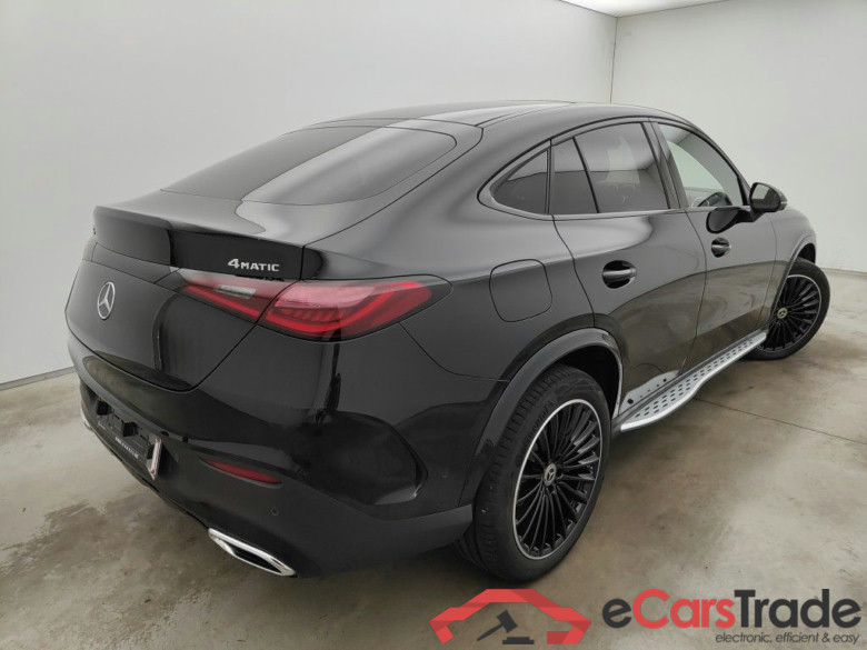 Mercedes-Benz GLC Coupé GLC 300 e 4MATIC AMG Line 5d #2