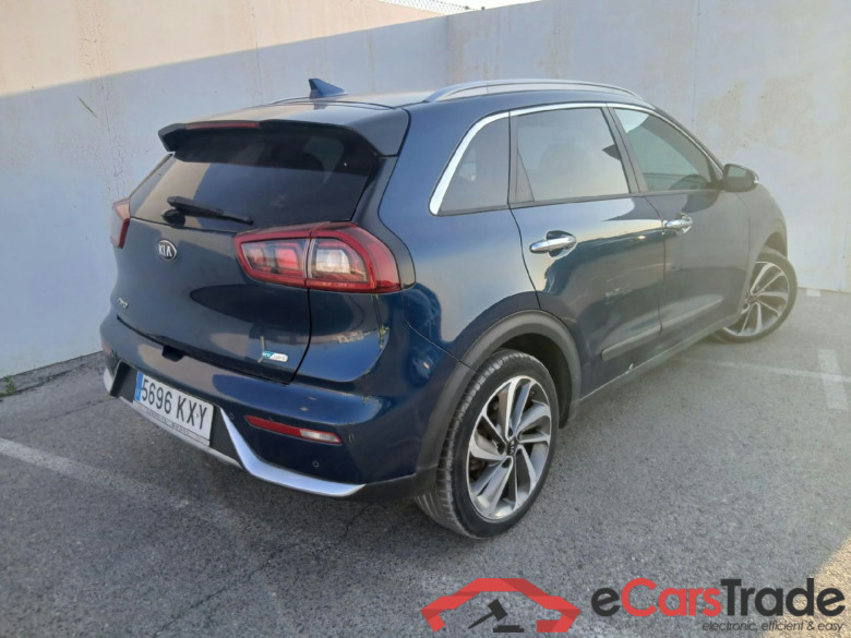 KIA Niro / 2016 / 5P / crossover 1.6 GDi Híbrido 104kW (141CV) Emotion #2