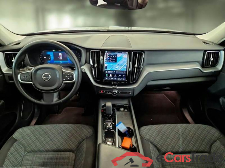 VOLVO XC60 / 2021 / 5P / SUV B4 D AWD AUTOMATICO CORE #3