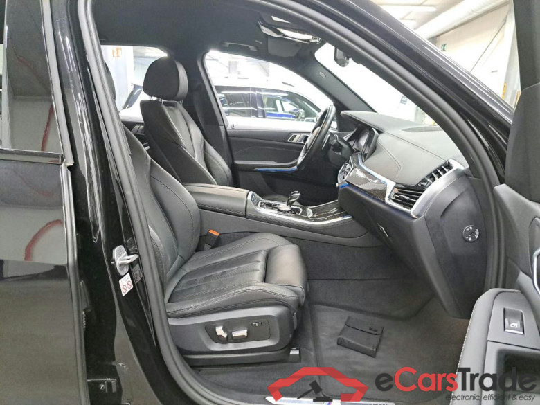 BMW - BMW X5 xDrive45e 394PK M Sport With Climatic & Navigation & Vernasca Heated Electric Seats & Head Up & 20 Inch Alloy * HYBRID * #3