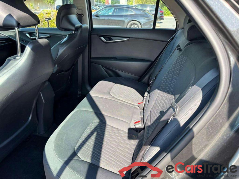 KIA e-Niro 64.8 kWh Pure #6
