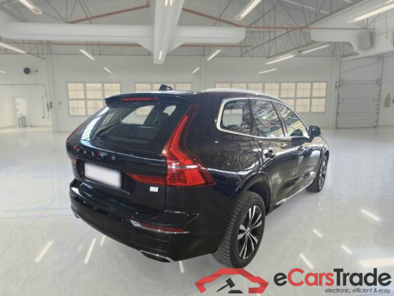 VOLVO XC60 / 2017 / 5P / SUV T6 PLUG-IN AWD AUTO RECHARGE INS. EXP #2