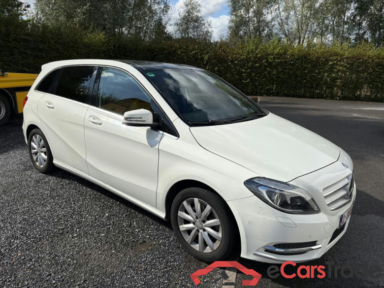 MERCEDES-BENZ B 200 200 #2
