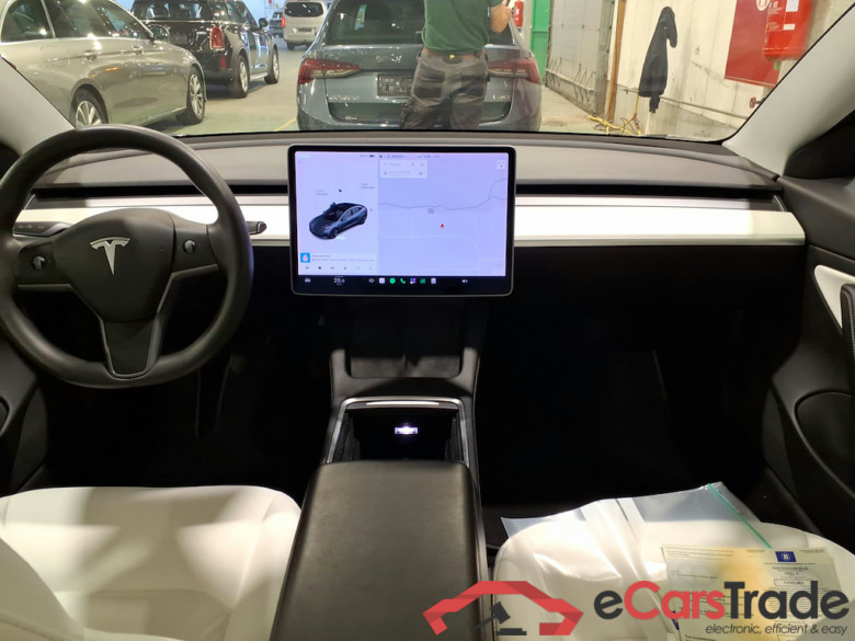 TESLA MODEL 3 75 kWh Long-Range Dual Motor #6