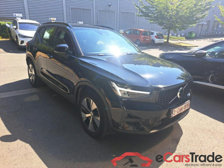 VOLVO XC40 1.5 T4 PHEV R-DESIGN DCT #2