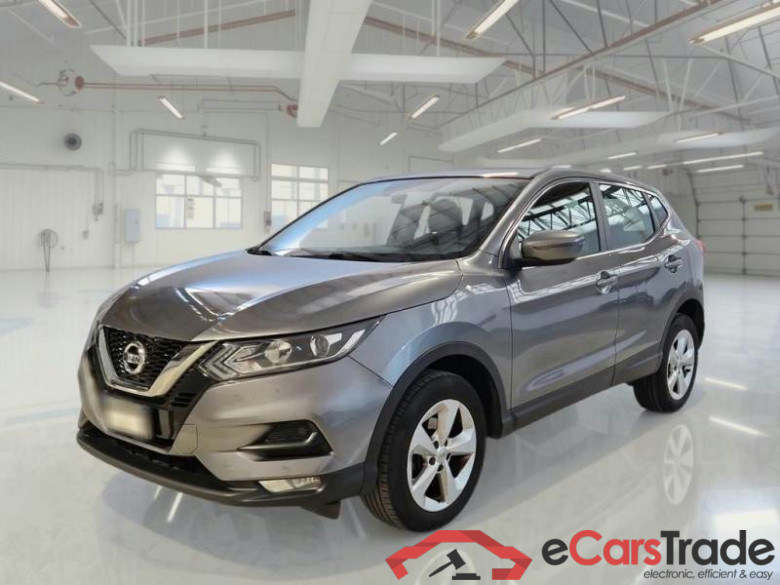 NISSAN QASHQAI / 2017 / 5P / CROSSOVER 1.3 DIG-T 140 BUSINESS #1