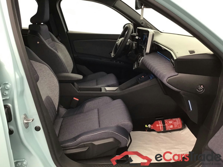 Renault R 4 Confort Electric 152hp #6