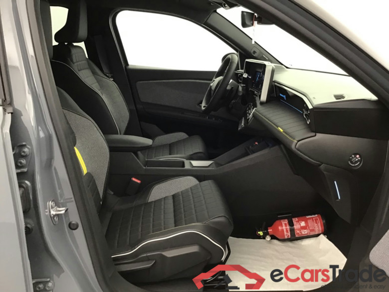 Renault R 4 Confort Electric 152hp #6
