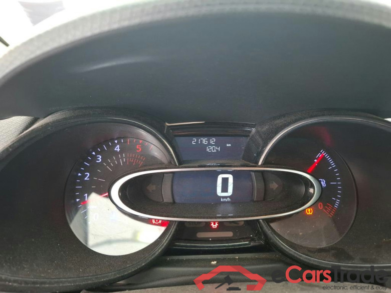 Clio IV Air 1.5 dCi 75CV BVM5 E6 #6