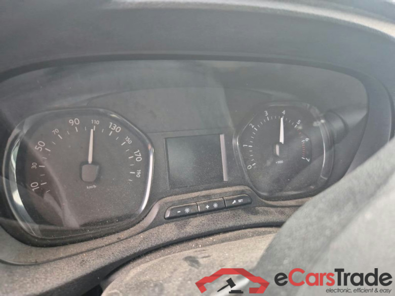 CITROEN Jumpy / 2016 / 4P / furgón Talla M BlueHDi 120 S&S 6v Control  Isotermo + Equipo de frio #5