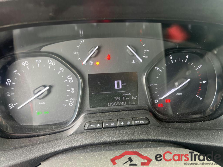 TOYOTA Proace / 2020 / 4P / furgón 2.0D 145CV VX 1PL 2PT L1 #4