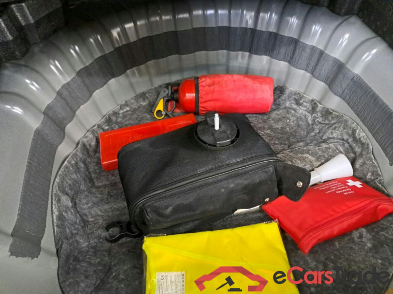 OPEL INSIGNIA SPORTS TOURER 1.5 TURBO D 90KW S-S ULTIMATE #2