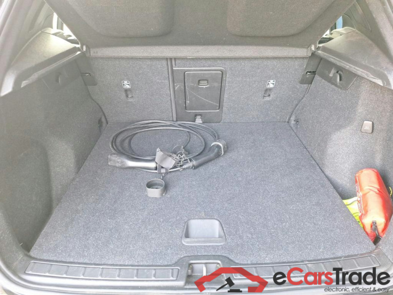 VOLVO XC40 1.5 T4 PHEV INSCRIPTION EXPR. DCT #1