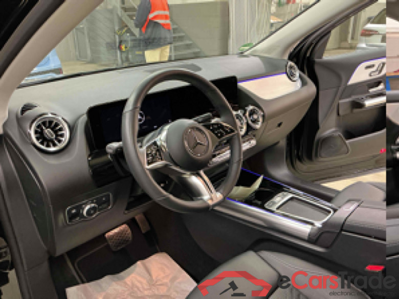 Mercedes-Benz GLA (BM 247)(02.2020->) DE - SUV5 GLA 200 EU6e, Edition Progressive Line, (Facelift) 2024 - 2026 #3