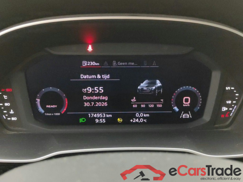 Audi Q3 35 TFSI 5d #6