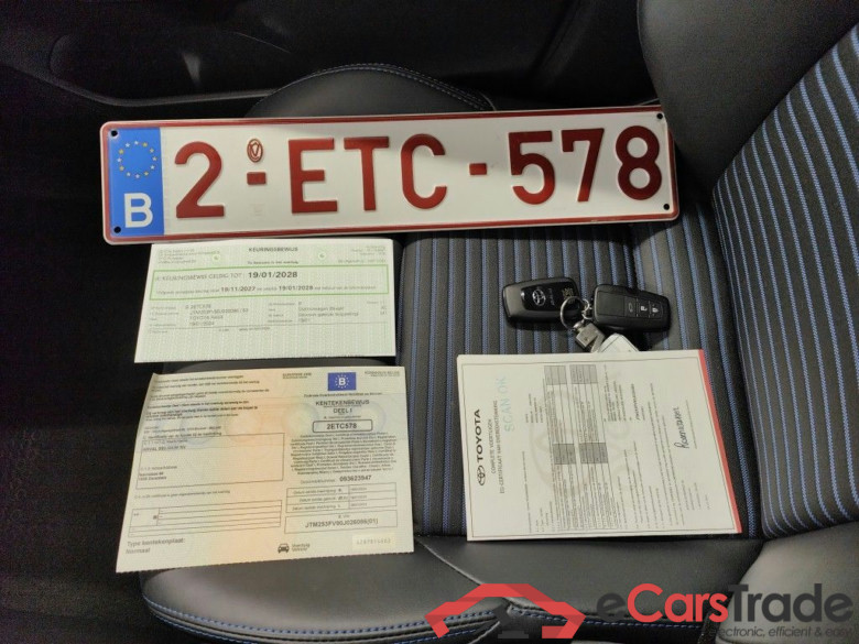 Toyota RAV4 2.5 Hybrid Lithium Style Plus CVT 5d #4