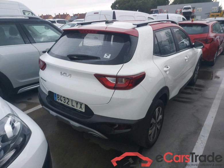 KIA Stonic / 2017 / 5P / todoterreno 1.2 DPi 62kW (84CV) Concept #2