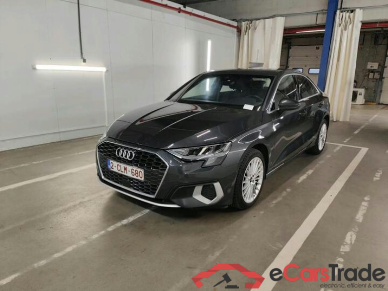 Audi A3 BERLINE A3 Berline 1.0 TFSi 30 S tronic Adv. Bus. Ed. (Mild Hybrid) 81kW/110pk  4D/P Auto-7 #1
